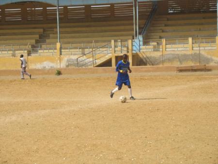 Mw a St Louis en echfmt avt le match contre la Linguere de St L8 de Amara Taor&eacute;!!Comms!!!