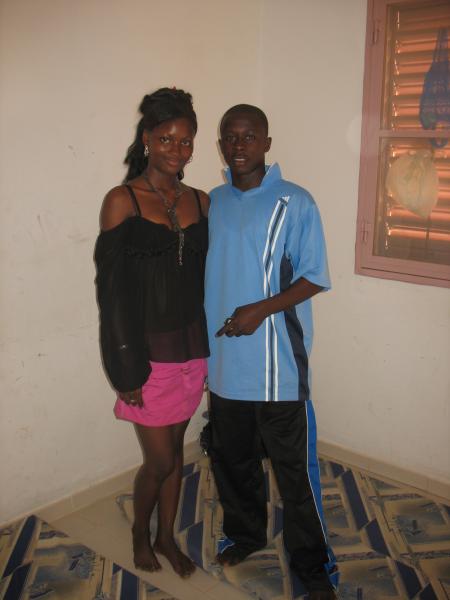 Pa dillusion c la cherie a un pote!!C une fi tr&eacute; sympa com tou!!Lach t comms!!