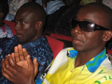 Wilfried (en noire fum&eacute;e) & Younoussa